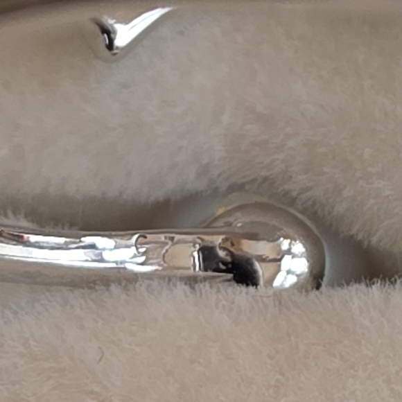 Silver Pearl Open Band Ring - Picture 3 of 4